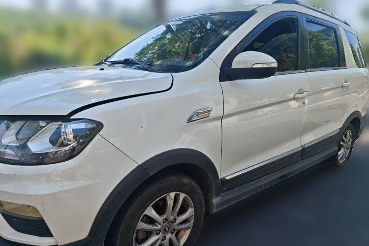 Used Dongfeng Fengon 370 2016 1.5L Manual Luxury 7-Seater