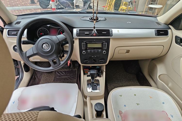 Used Volkswagen Bora 2012 1.6L Automatic Fashion Edition
