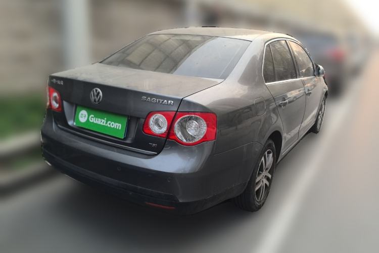 Used Volkswagen Sagitar 2010 1.4 TSI Automatic Luxury Model
