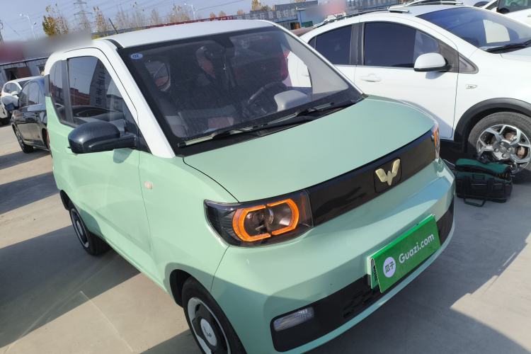 Used Wuling Hongguang MINIEV 2021 Macaron Premium Model – Lithium Iron Phosphate
