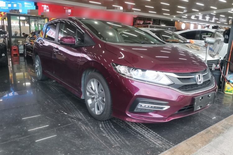 Used Honda Jade 2017 1.8L automatic Comfort version 5 seats
