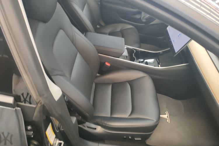 Used Tesla Model 3 2019 Standard Range Rear-Drive Upgraded Version Right Front Seat