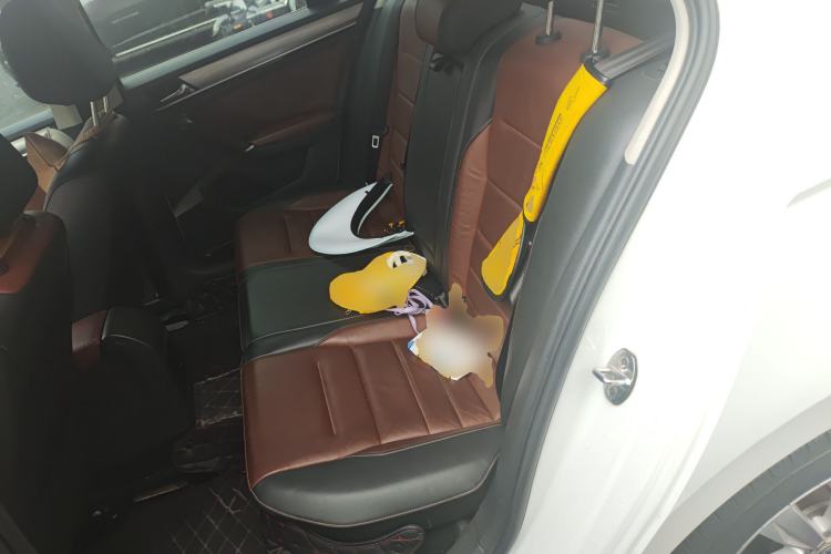 Used Volkswagen Bora 2016 1.6L Automatic Comfort Model Left Rear Seat