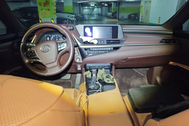 Used Lexus ES 2020 200 Excellence Edition