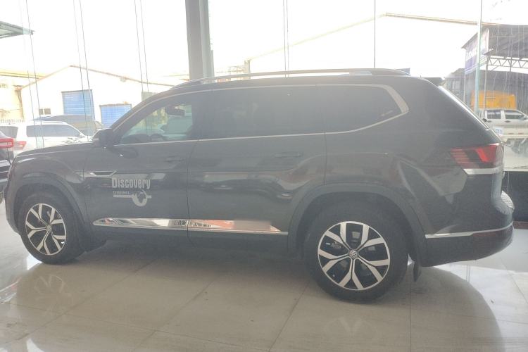 Used Volkswagen Teramont 2017 330TSI Two-Wheel-Drive Luxury Edition