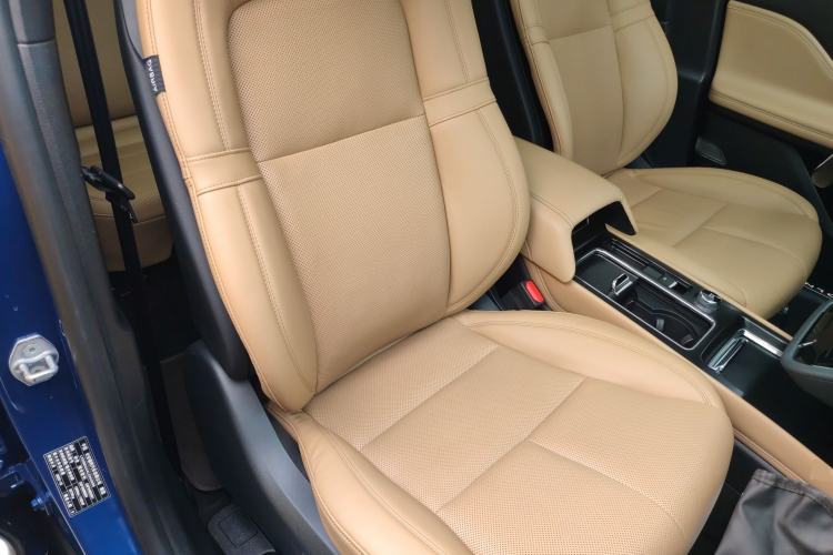 Used Lincoln Corsair 2020 2.0T Two-Wheel Drive Luxury Edition Right Front Seat