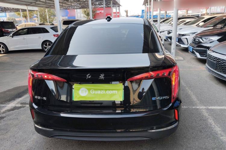 Used Hongqi E-QM5 2022 431 km Charge & Enjoy Edition
