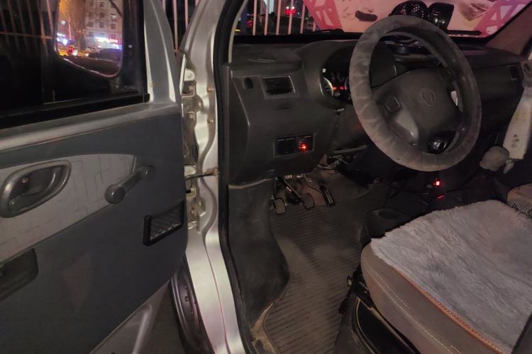 Used Dongfeng Xiaokang K07II 2013 1.0L Base Model CNG