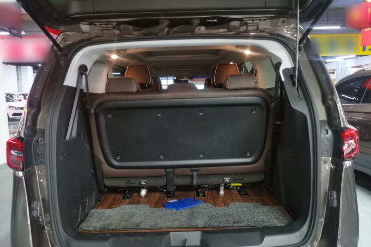 Used Buick GL8 2022 Land Business Class 652T Luxury Model
