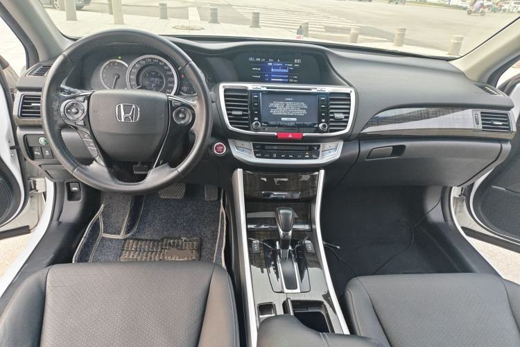 Used Honda Accord 2014 2.4L EXN Luxury Navigation Edition
