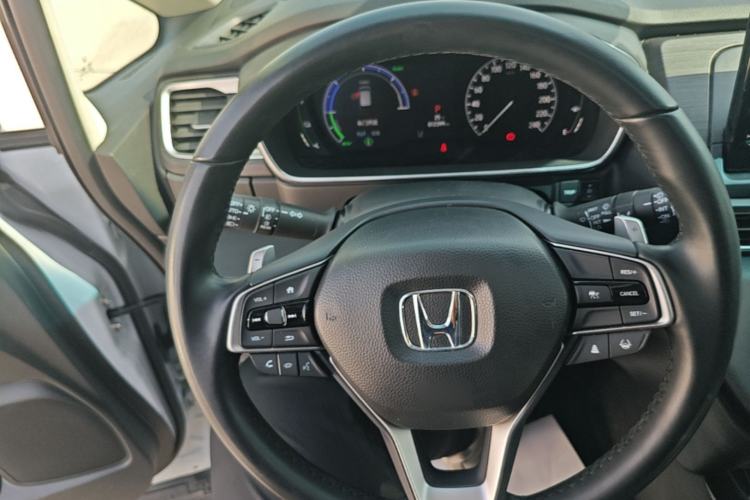 Used Honda Elysion 2024 2.0L eHEV Luxury Edition
