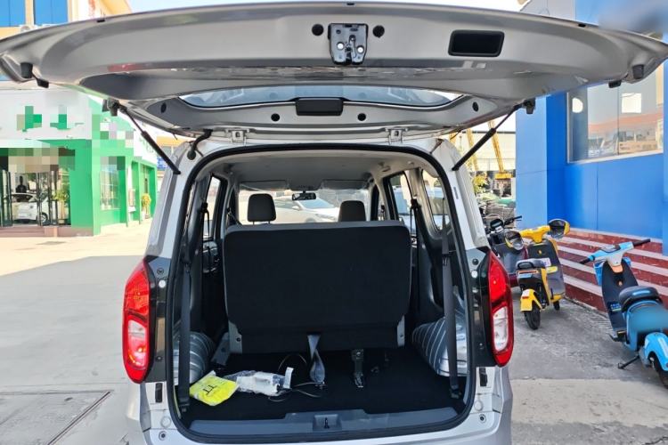 Used Wuling Hongguang New Energy 2024 All-Electric Model 300KM Practical Version