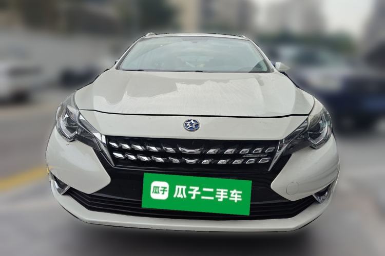 Used Venucia T90 2018 2.0L CVT Smart Connect Luxury Edition China V Standard