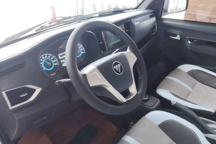 Used Foton Xiangling V New Energy 2023 V1 3170-wheelbase flatbed