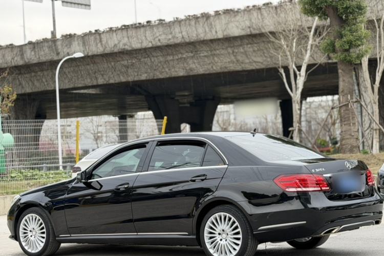 Used Mercedes-Benz E-Class 2015 Facelift E 200 L