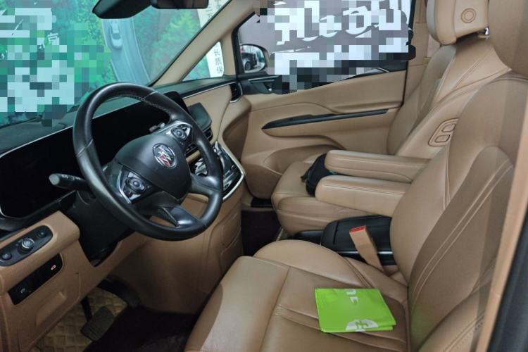 Used Buick GL8 2021 ES Land Cruiser 653T Luxury Edition
