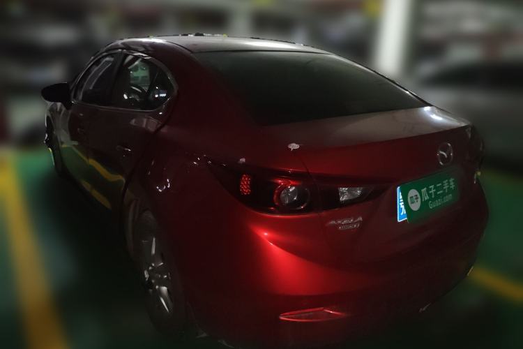 Used Mazda 3 Axela 2017 Sedan 1.5L Automatic Luxury Model Emission Standard China V
