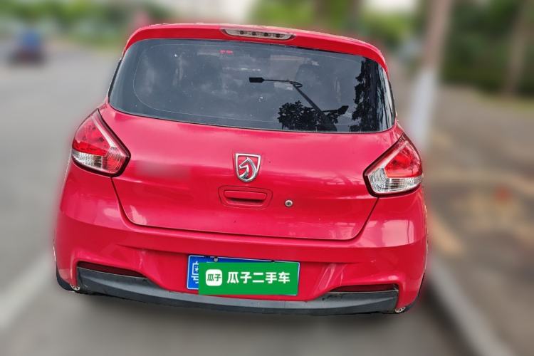Used Baojun 310 2016 1.2L manual Comfort trim level
