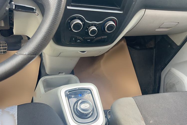 Used Karry Youyou EV 2020 Van Model SQR5037
