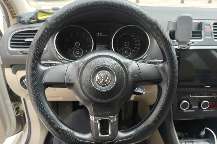 Used Volkswagen Golf 2012 1.6 Manual Comfort Edition
