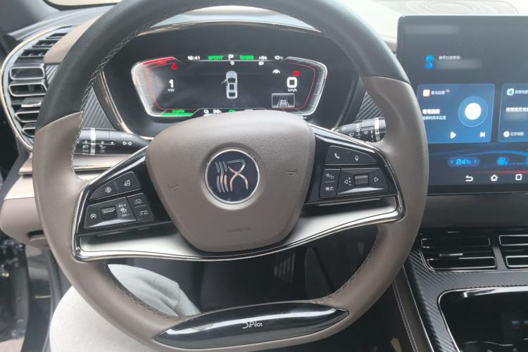Used BYD Han 2021 EV Standard Range Luxury Model Steering Wheel