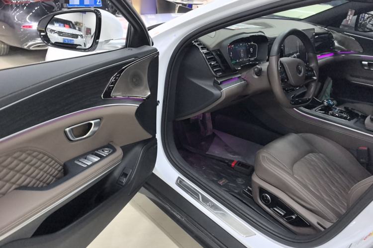 Used BYD Han 2023 DM-i Champion Edition 121KM Prestige Model