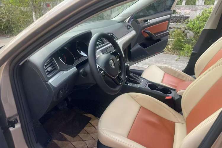 Used Volkswagen Lamando 2017 230TSI DSG Fashion Edition