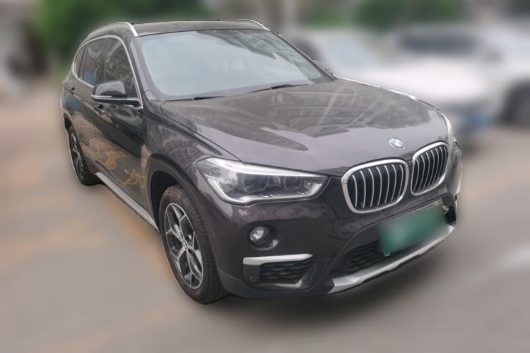Used BMW X1 2016 sDrive18Li Luxury Model Front Right 45 Deg