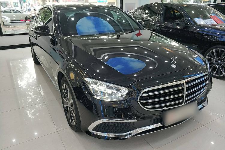 Used Mercedes-Benz E-Class New Energy 2023 E 350 e L Plug-in Hybrid Sedan
