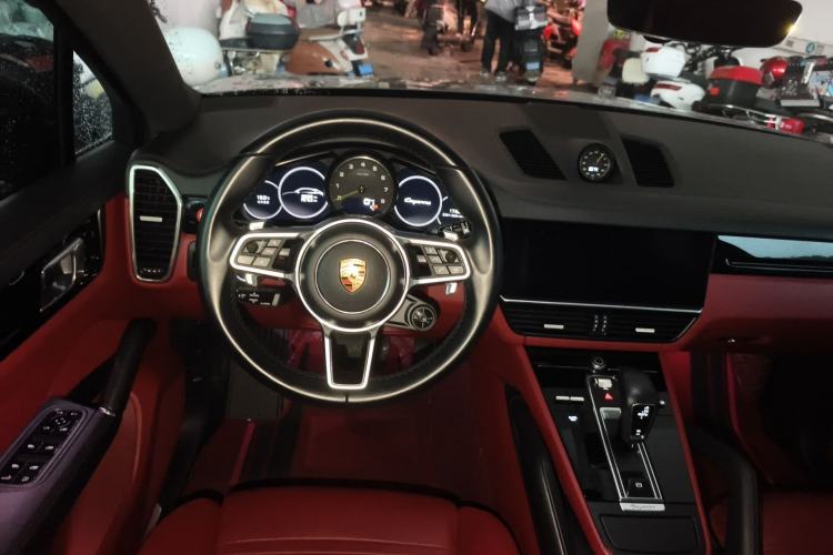 Used Porsche Cayenne E-Hybrid 2020 Cayenne E-Hybrid Coupé 2.0T Steering Wheel