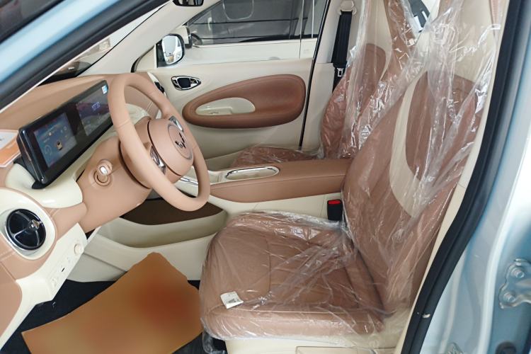 Used Wuling Bingo 2025 333 km Enjoyment Version Left Front Seat