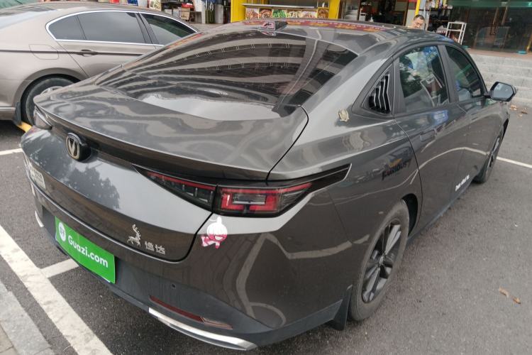 Used CHANGAN Eado DD 2023 Blue Whale NE 1.5T GDI DCT Luxury Edition
