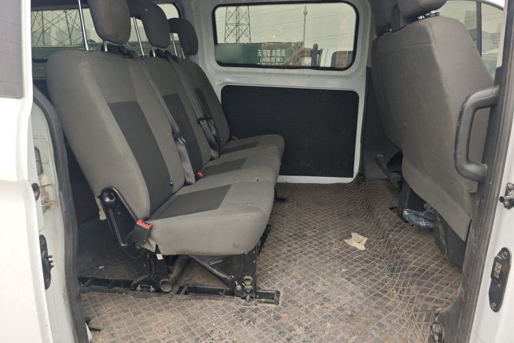 Used Ford Transit 2019 2.0T Diesel Multi-Purpose Commercial Vehicle Mid-Drive Mid-Roof 6-Seater China VI Standard
