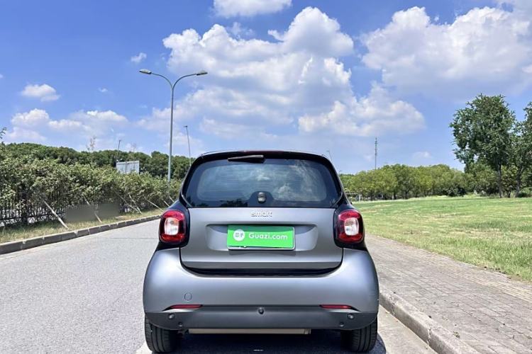 Used smart fortwo 2019 0.9T 66kW Hardtop Pioneer Edition China VI