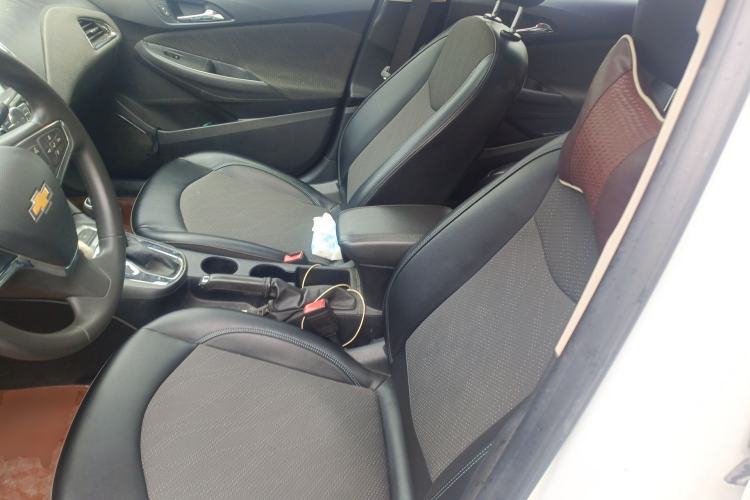 Used Chevrolet Cruze 2016 1.5L Automatic Luxury Edition Left Front Seat