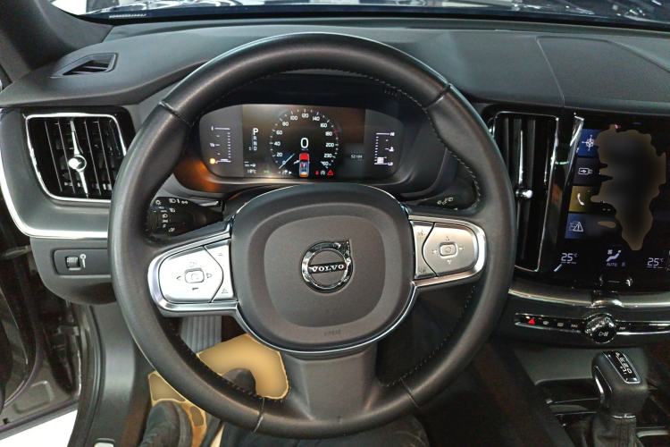 Used Volvo XC60 2021 T5 4x4 Smart Luxury Edition
