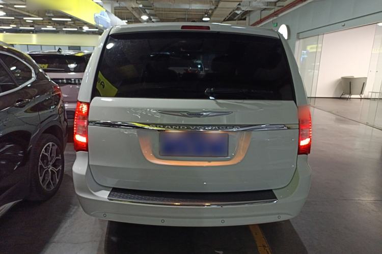 Used Chrysler Grand Voyager 2014 3.6L Comfort Edition