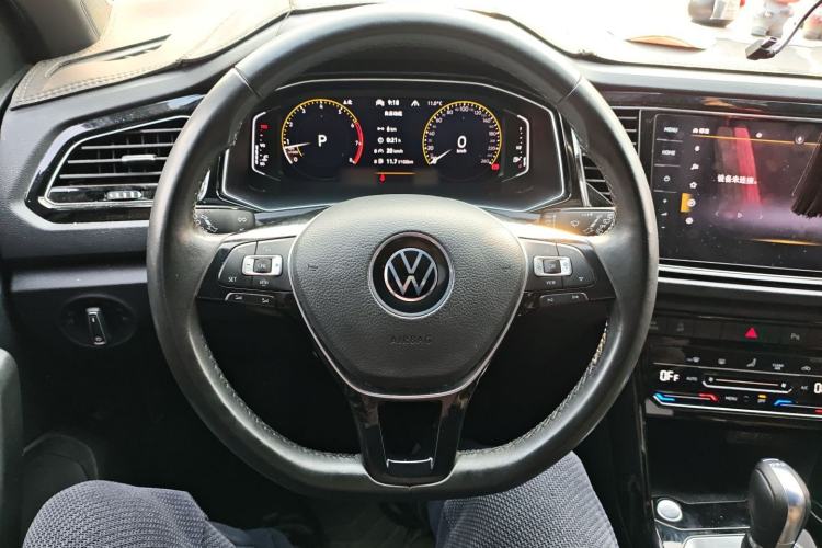 Used Volkswagen T-ROC 2021 Revised Version 280TSI DSG Two-Wheel Drive Luxury Smart Connectivity Edition