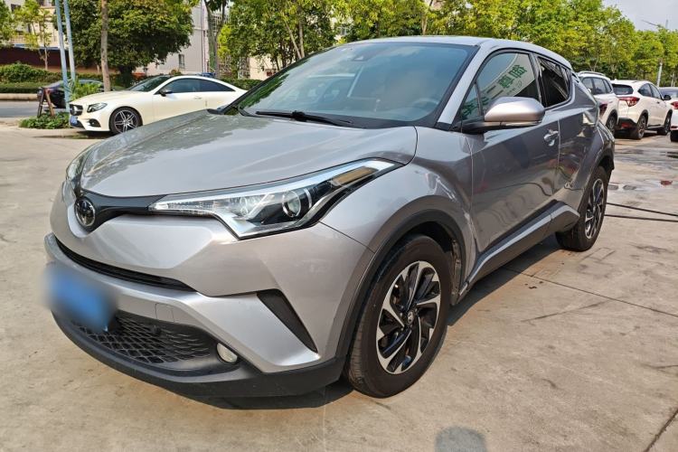 Used Toyota IZOA 2018 2.0L Yichi Edition China V Standard