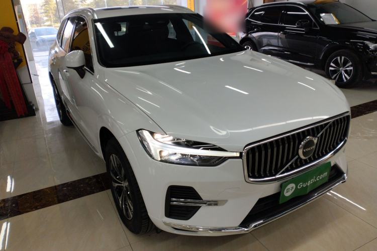 Used Volvo XC60 2024 B5 4x4 Smart Luxury Edition