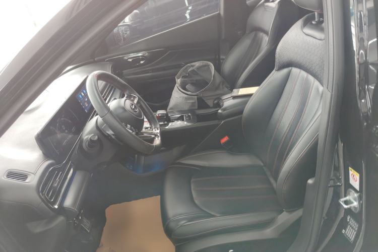 Used GAC Trumpchi EMPOW 2021 270T DCT J15 Version Left Front Seat