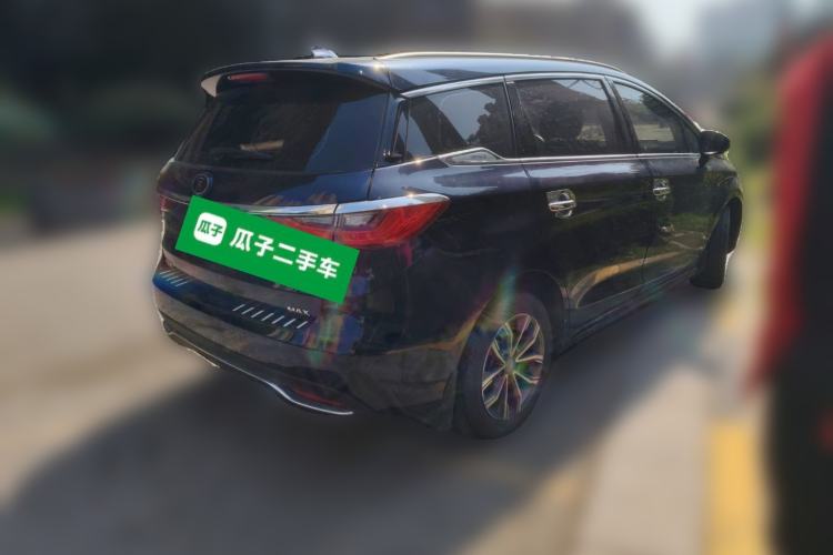 Used BYD Song MAX 2019 1.5T Automatic Smart Connect ZhiLian RuiDong Model 7 Seats China V Emission Standard