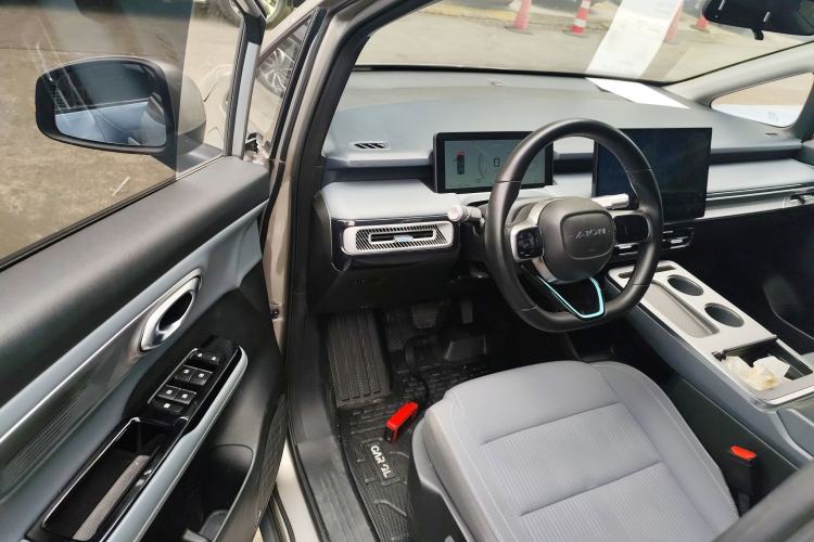 Used AION Y 2023 Plus 510 Enjoy Edition