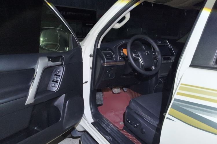 Used Toyota Prado 2018 3.5L Automatic TX-L with Rear-Mounted Spare Tire
