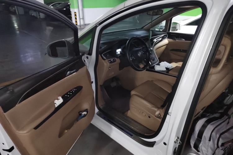 Used Buick GL8 2018 ES 28T Premium Model China VI Standard