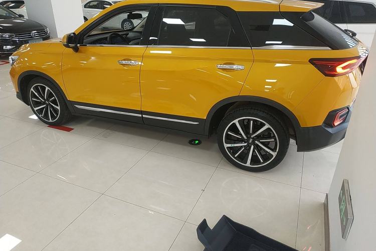 Used Bestune T77 2019 230 TID Automatic Prestige Version China V Emission Standard
