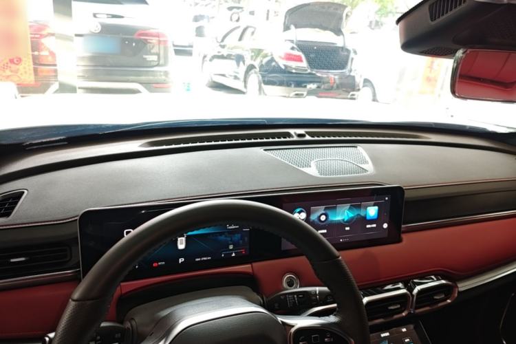 Used JETOUR X70 PLUS 2023 1.6T DCT Stronger PLUS 5-seater