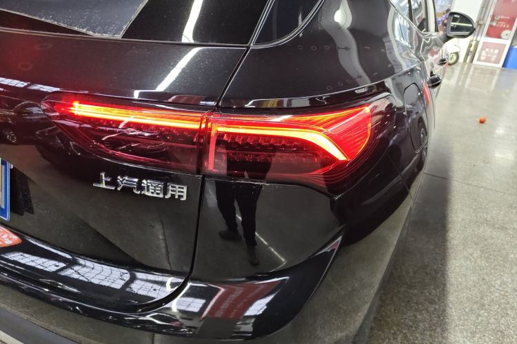 Used Buick Envision 2025 25T Entry-Grade Platinum Edition
