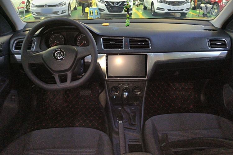 Used Volkswagen Lavida 2018 Classic 1.5L Automatic Fashion Edition China VI Standard