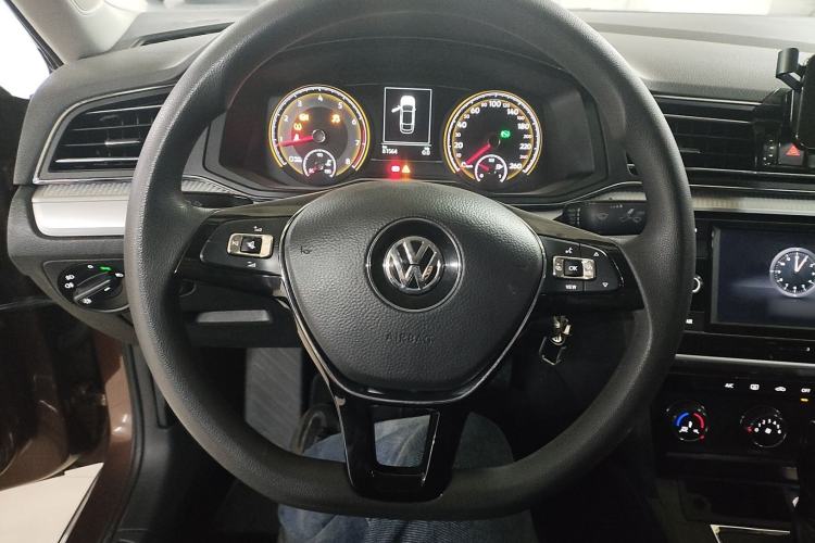 Used Volkswagen Lamando 2019 230TSI DSG Fashion Edition China V Standard